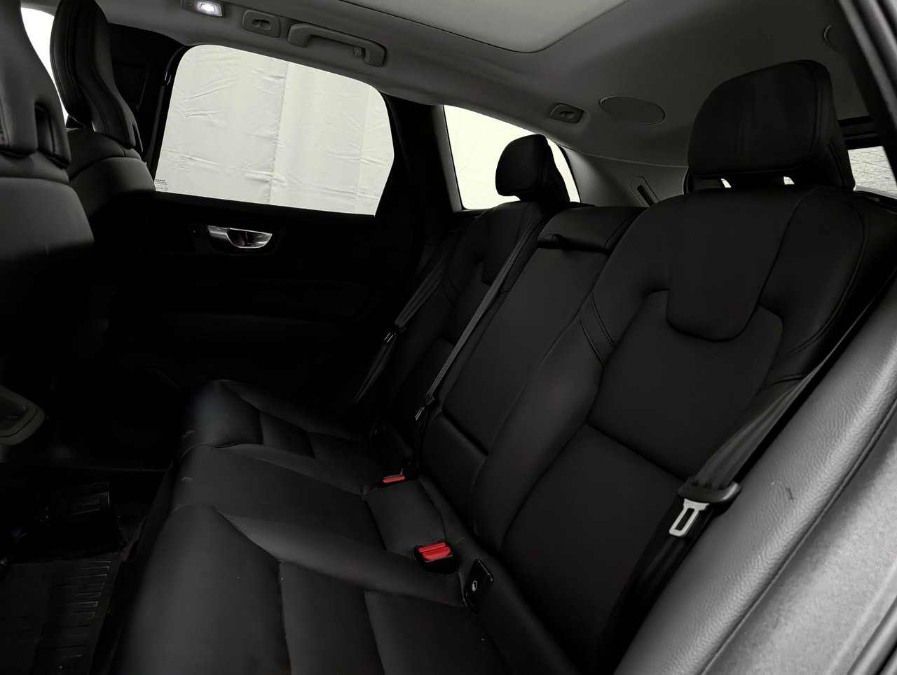 Image 11 Volvo XC60 Plus B6 2023