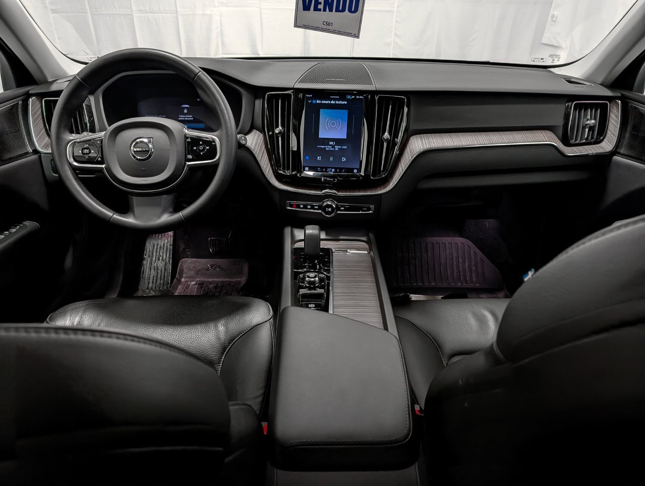 Image 12 Volvo XC60 Plus B6 2023