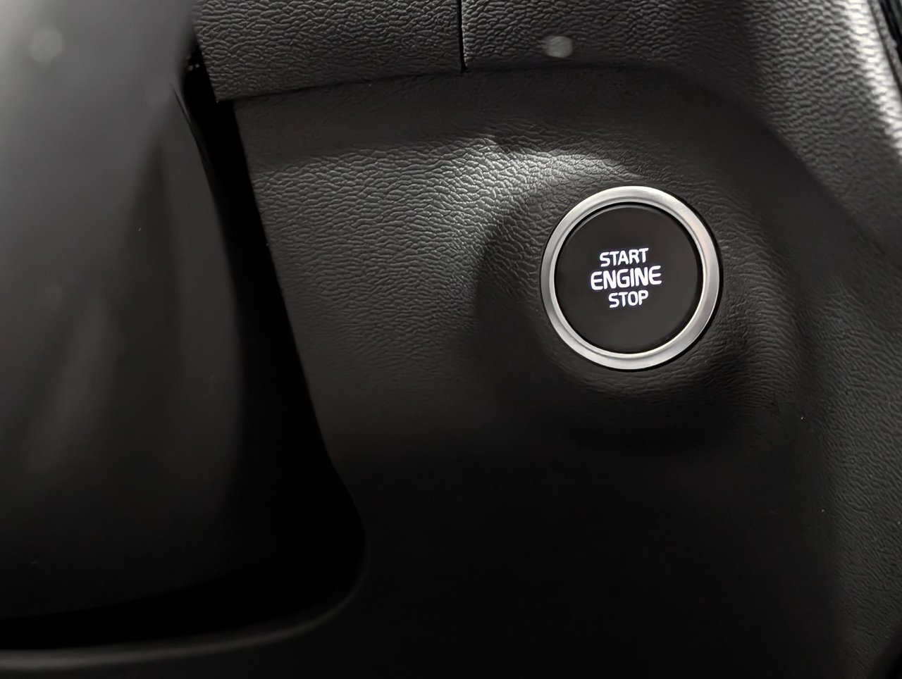 Image 20 Volvo XC40 B5 - Plus 2025