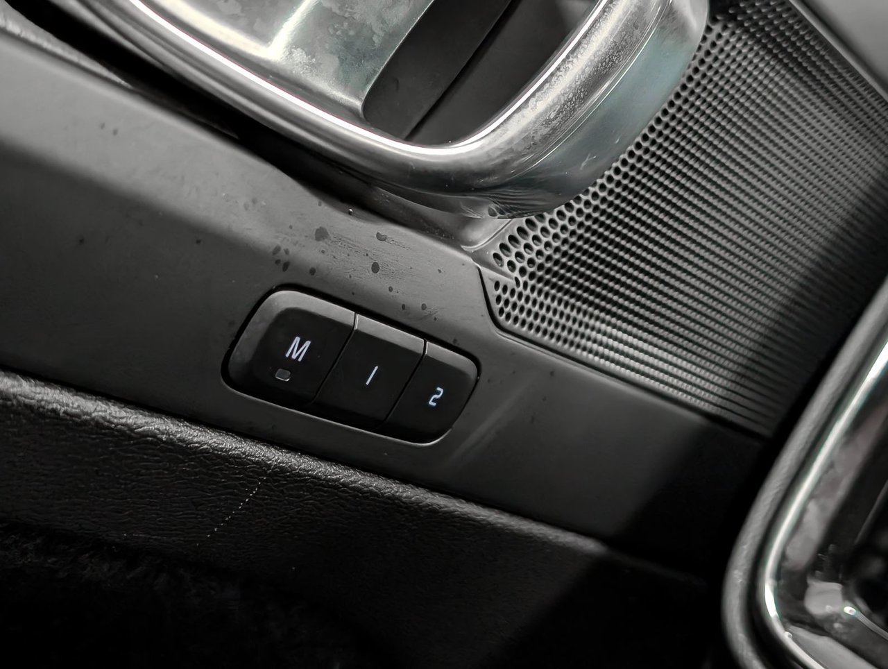 Image 24 Volvo XC40 B5 - Plus 2025