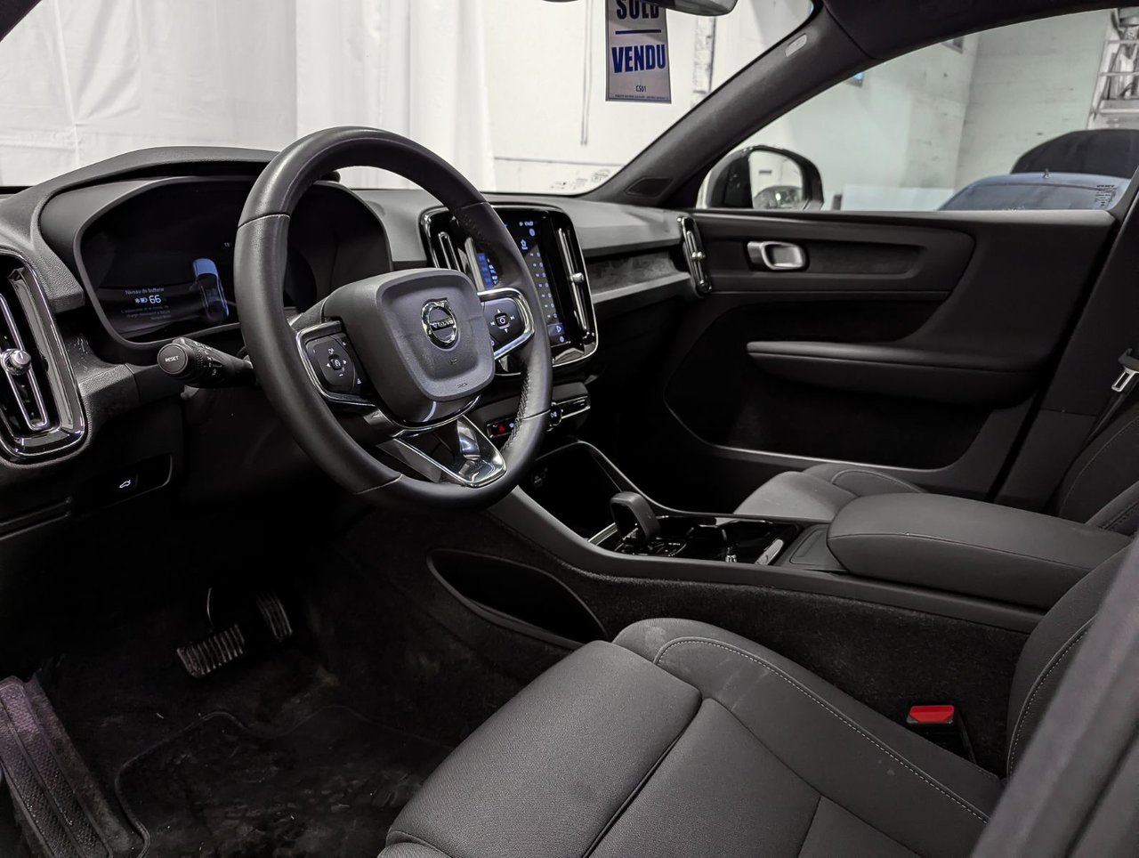 Image 9 Volvo C40 Recharge Core 2024