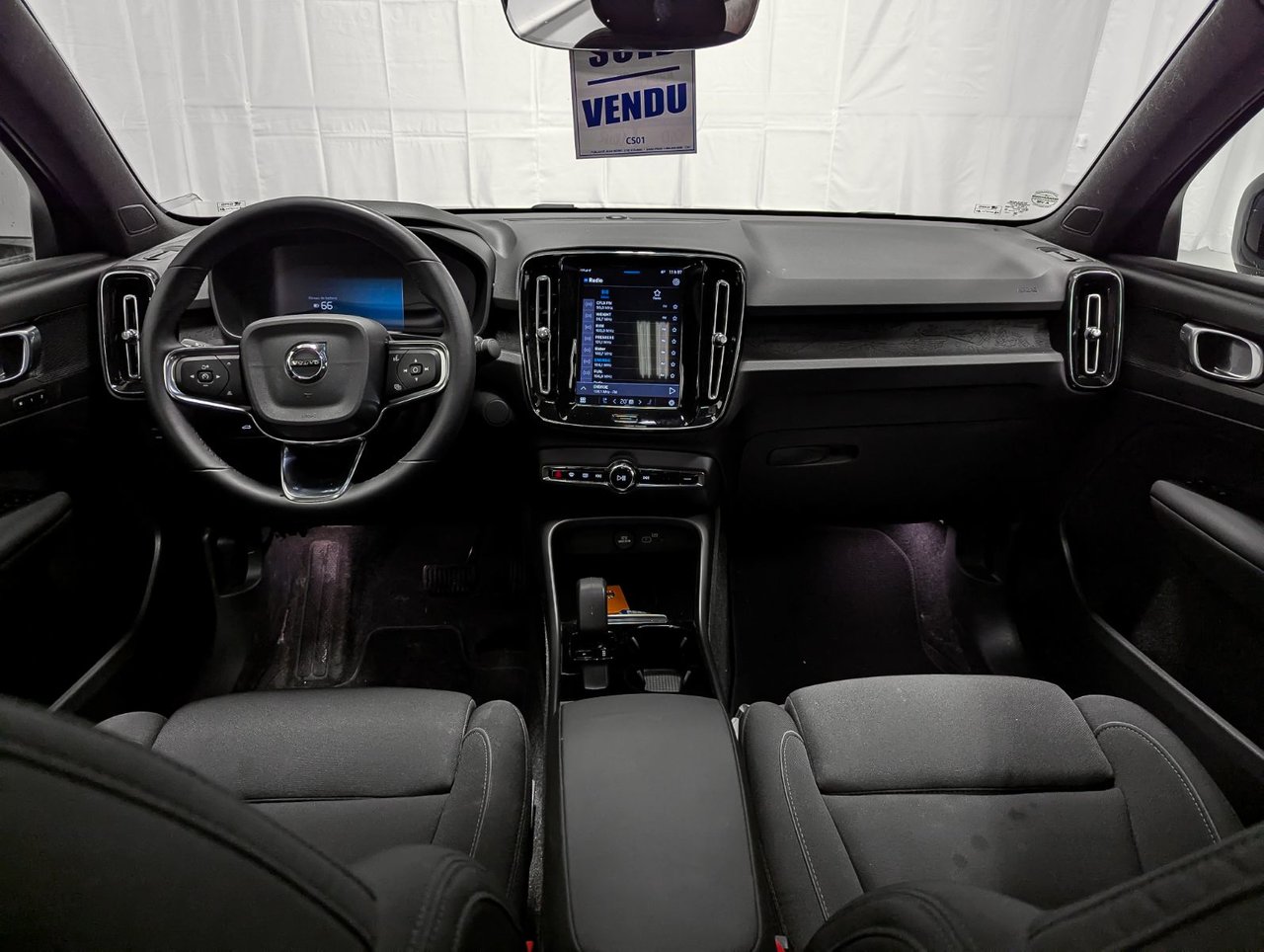 Image 12 Volvo C40 Recharge Core 2024