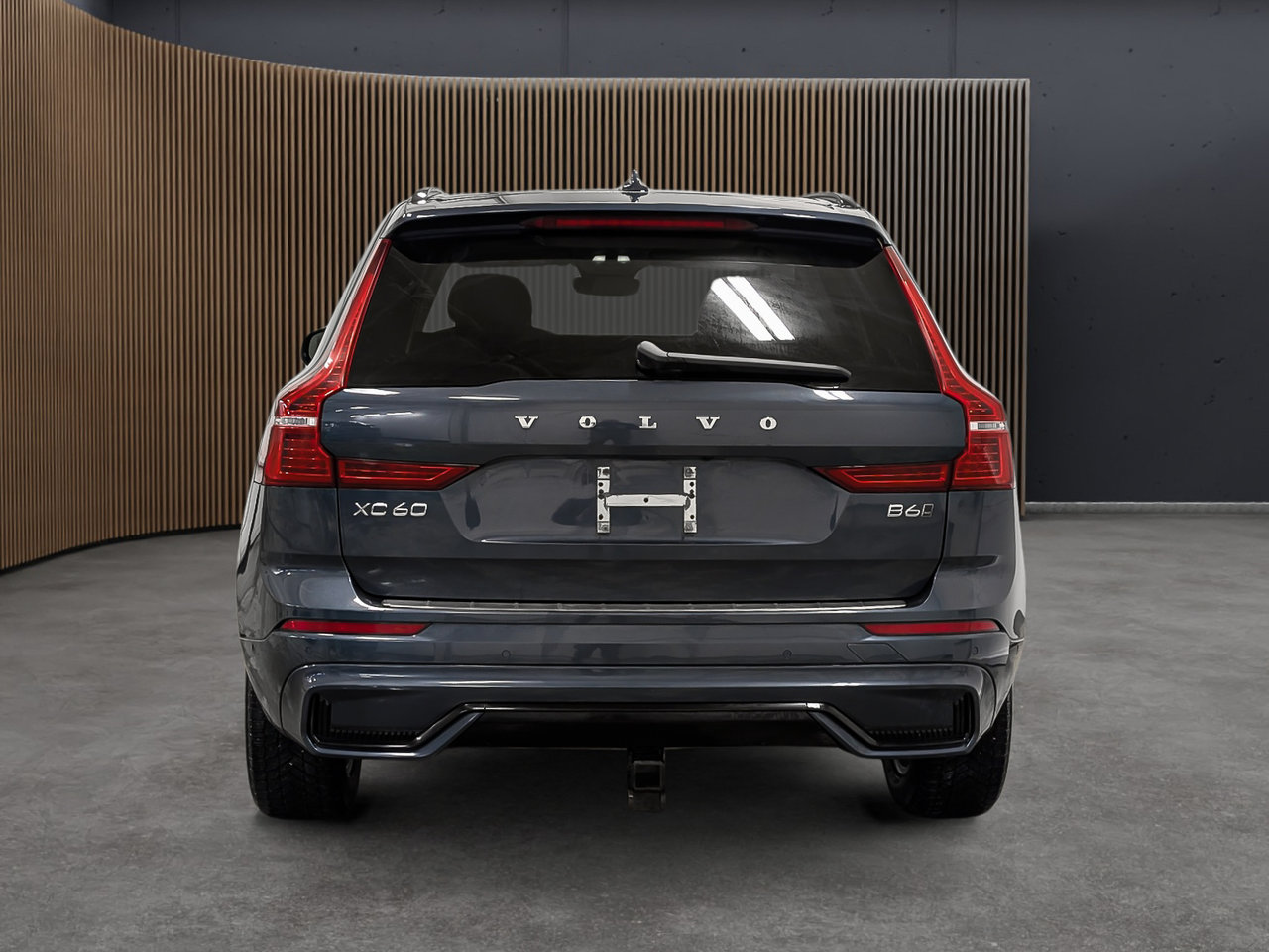 Image 6 Volvo XC60 Plus Dark B6 2023