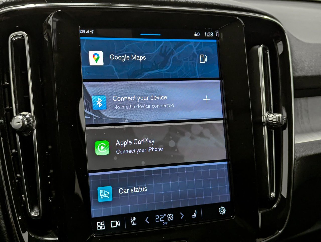 Image 12 Volvo XC40 B5 - Plus 2025