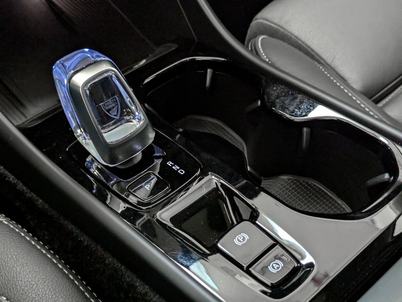 Image 24 Volvo XC40 B5 - Plus 2025