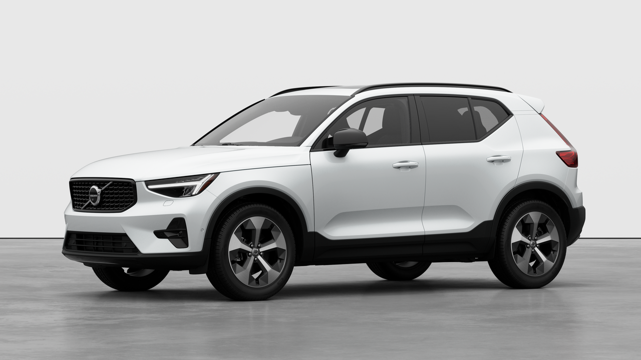 Volvo XC40 B5 - Plus 2026