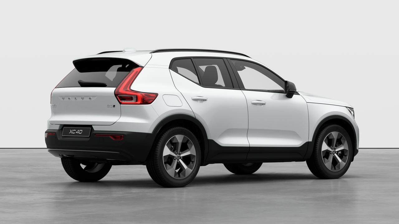 Volvo XC40 B5 - Plus 2026 — photo 4