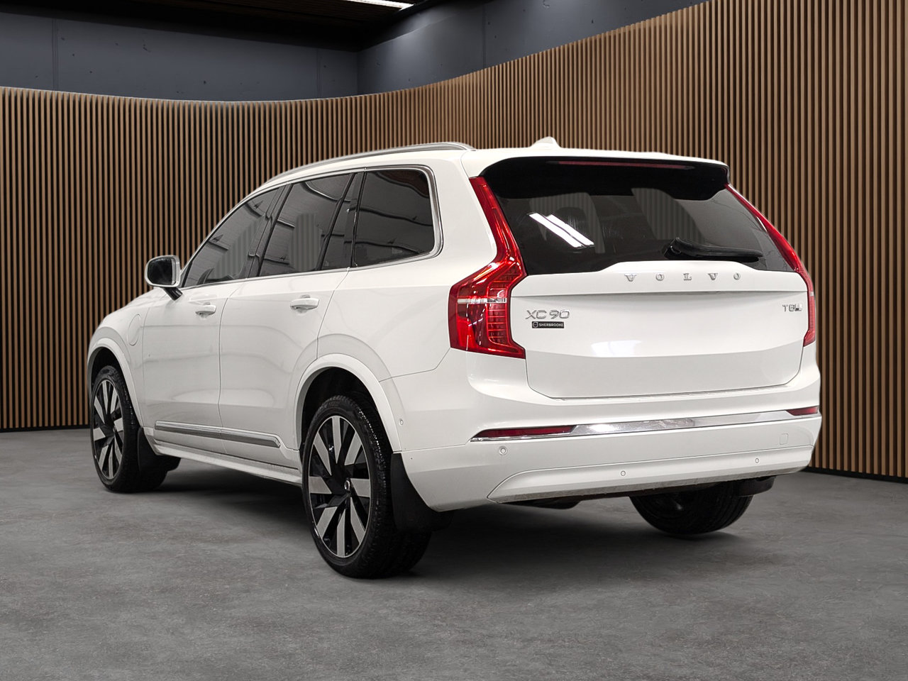 Image 5 Volvo XC90 T8 AWD Ultra Bright Theme 7-Seater 2025