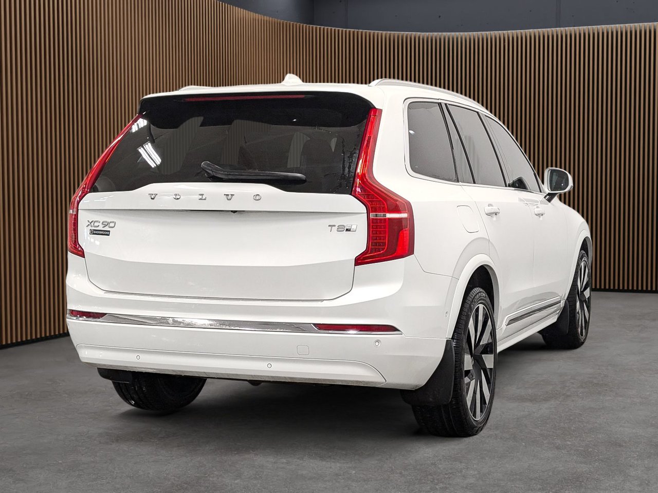 Image 7 Volvo XC90 T8 AWD Ultra Bright Theme 7-Seater 2025