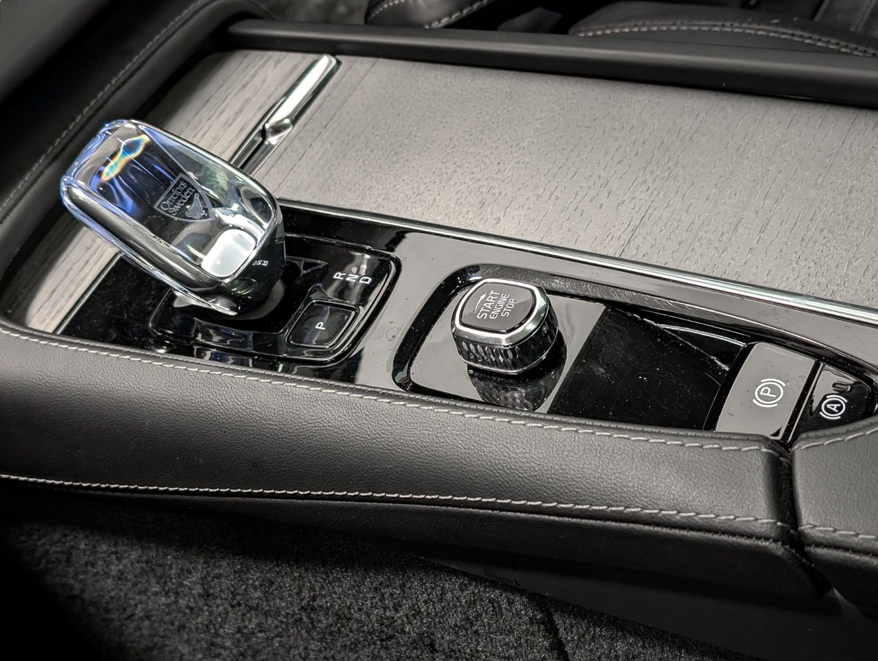 Image 16 Volvo XC90 T8 AWD Ultra Bright Theme 7-Seater 2025