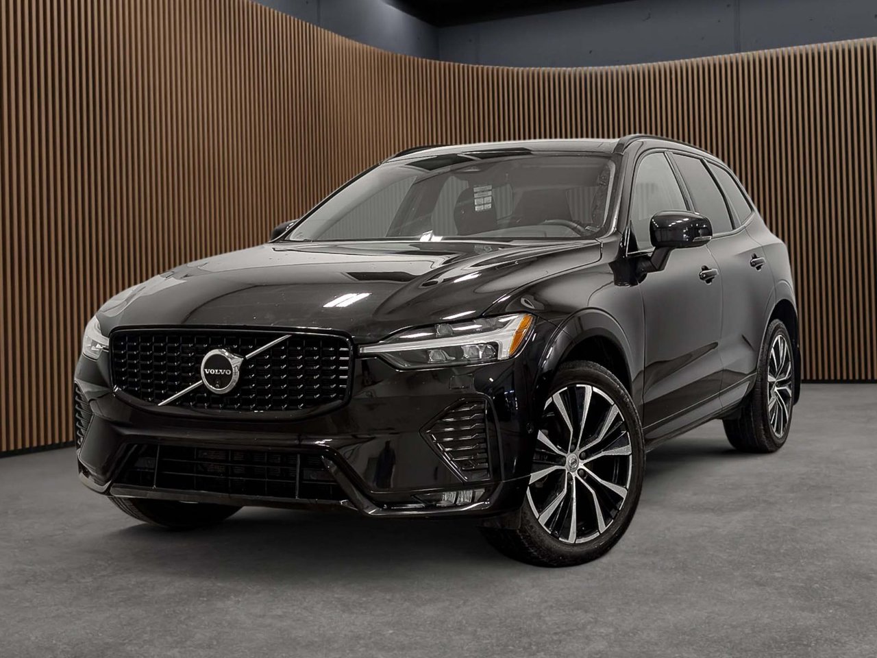 Volvo XC60 B5 - Plus 2024