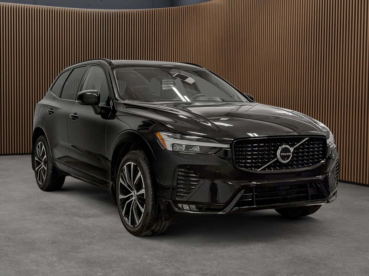 Volvo XC60 B5 - Plus 2024 — photo 3
