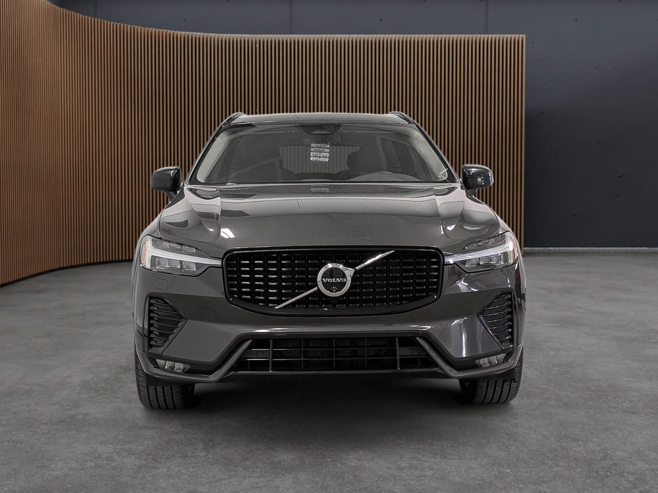 Volvo XC60 B5 - Plus 2024 — photo 2
