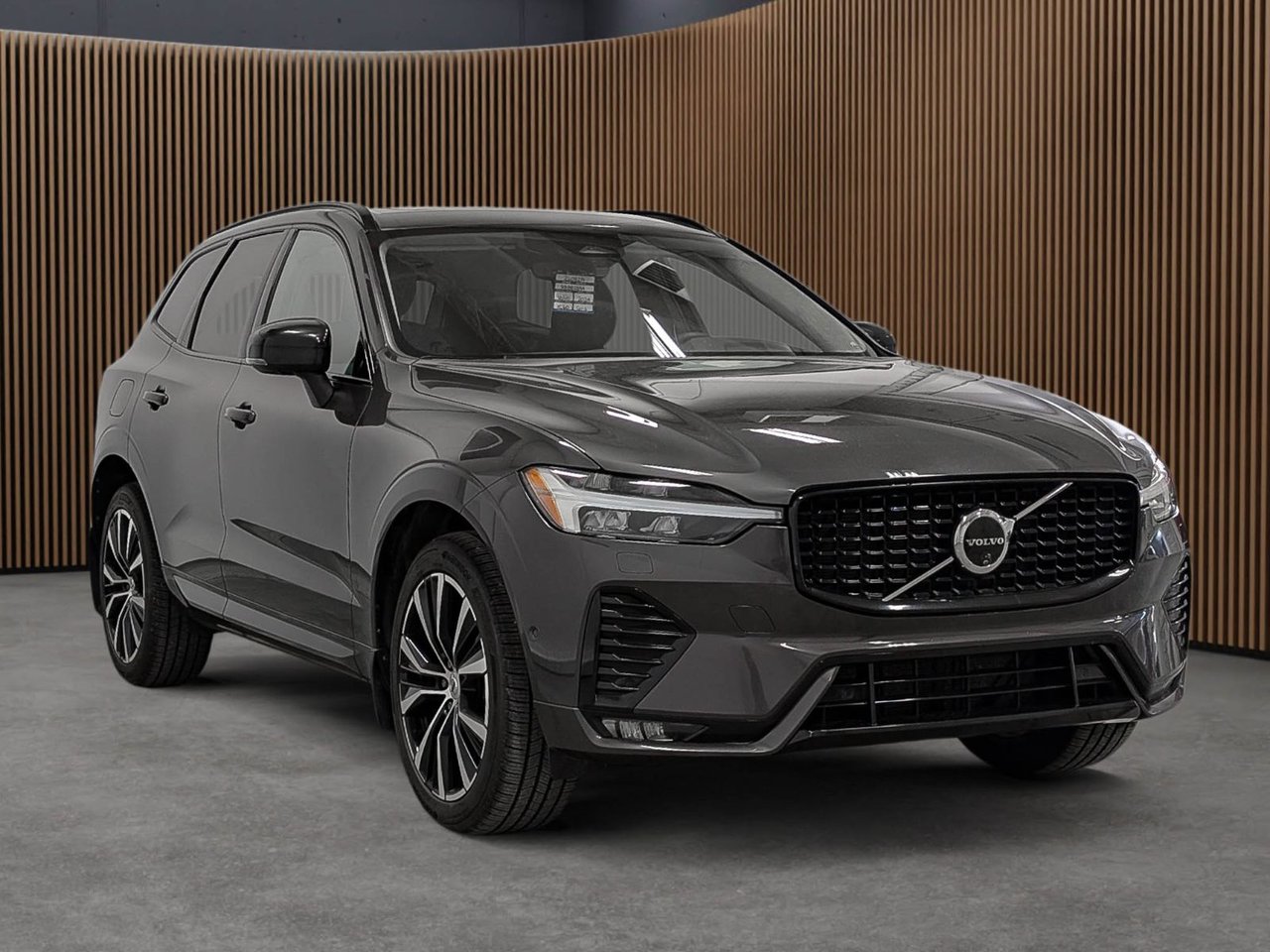 Volvo XC60 B5 - Plus 2024 — photo 3