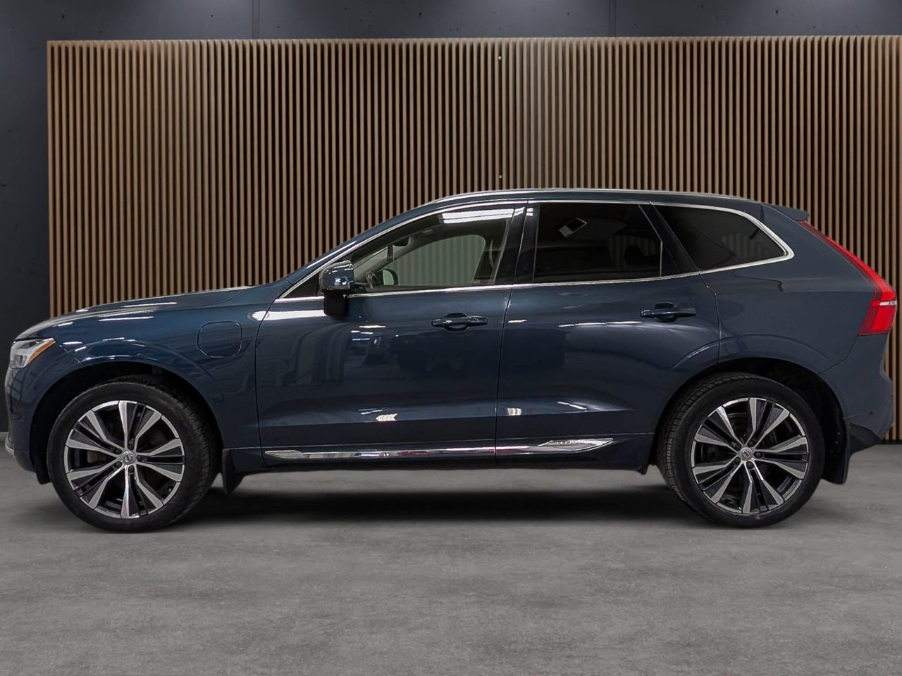 Volvo XC60 Inscrip Exp Rchg ER 2022 — photo 4