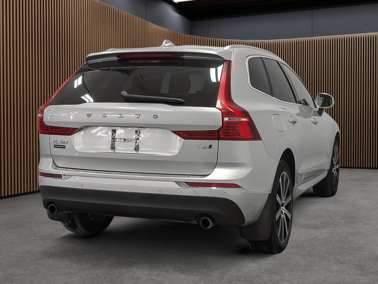 Volvo XC60 Momentum 2020 — photo 5