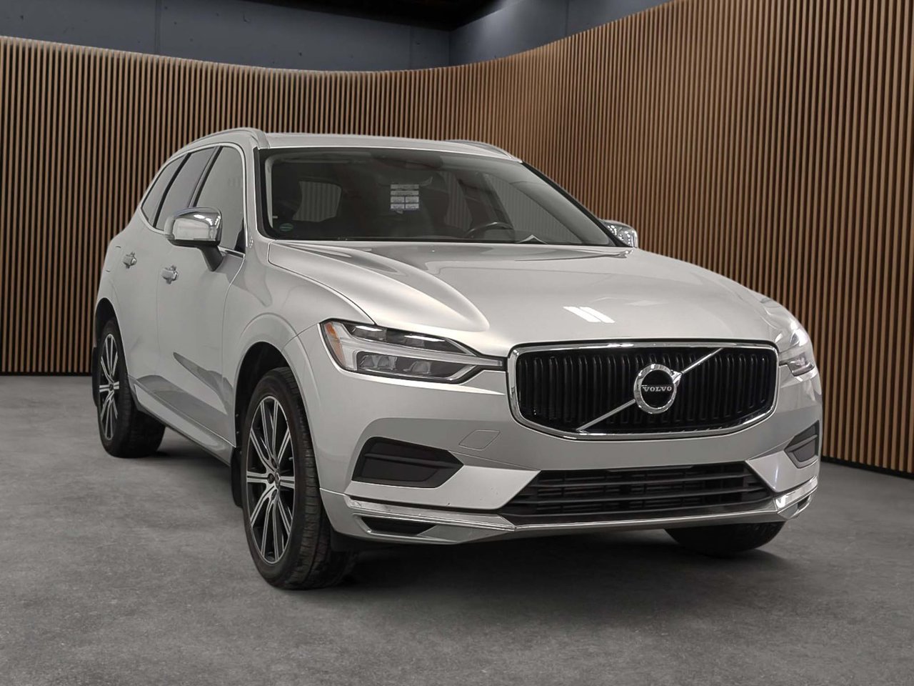 Volvo XC60 Momentum 2020 — photo 6