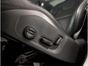 Miniature 10 Volvo XC60 Momentum 2020