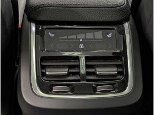 Miniature 11 Volvo XC60 Momentum 2020