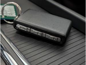 Miniature 26 Volvo XC60 Momentum 2020