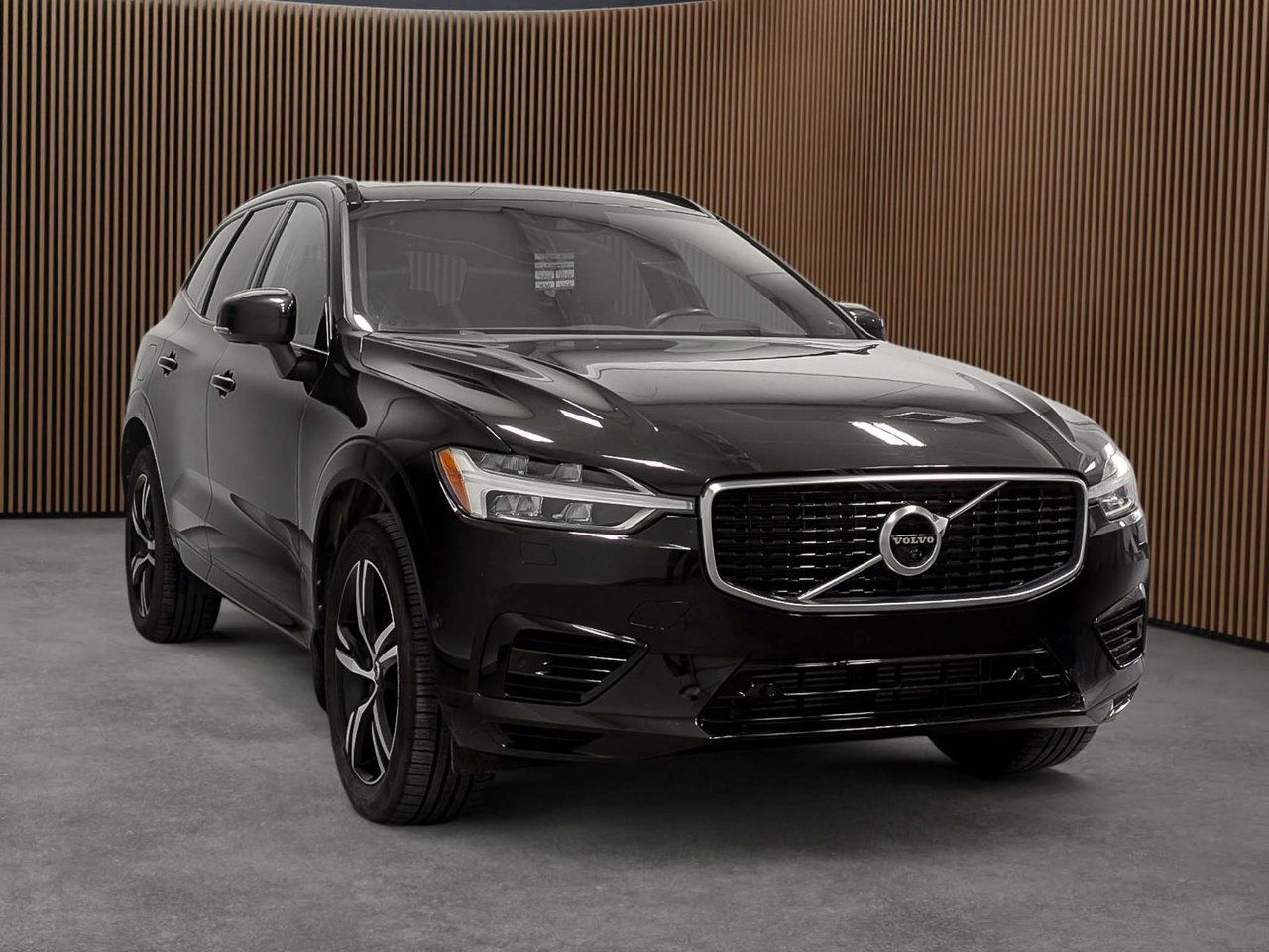 Volvo XC60 R-Design 2020 — photo 4