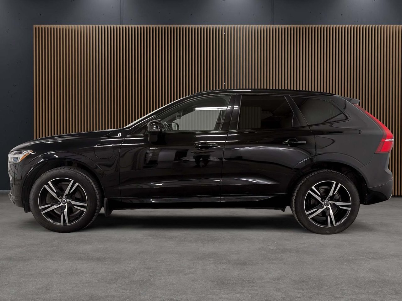 Volvo XC60 R-Design 2020 — photo 5