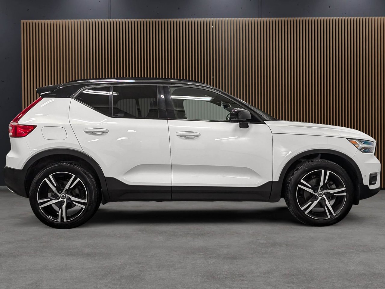 Volvo XC40 R-Design 2020 — photo 7