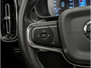 Miniature 22 Volvo XC40 R-Design 2020