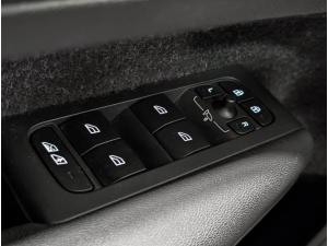 Miniature 23 Volvo XC40 R-Design 2020