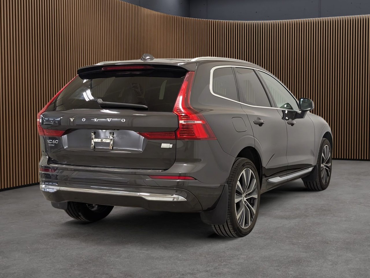 Volvo XC60 Inscrptn Expr Rchrg 2022 — photo 4