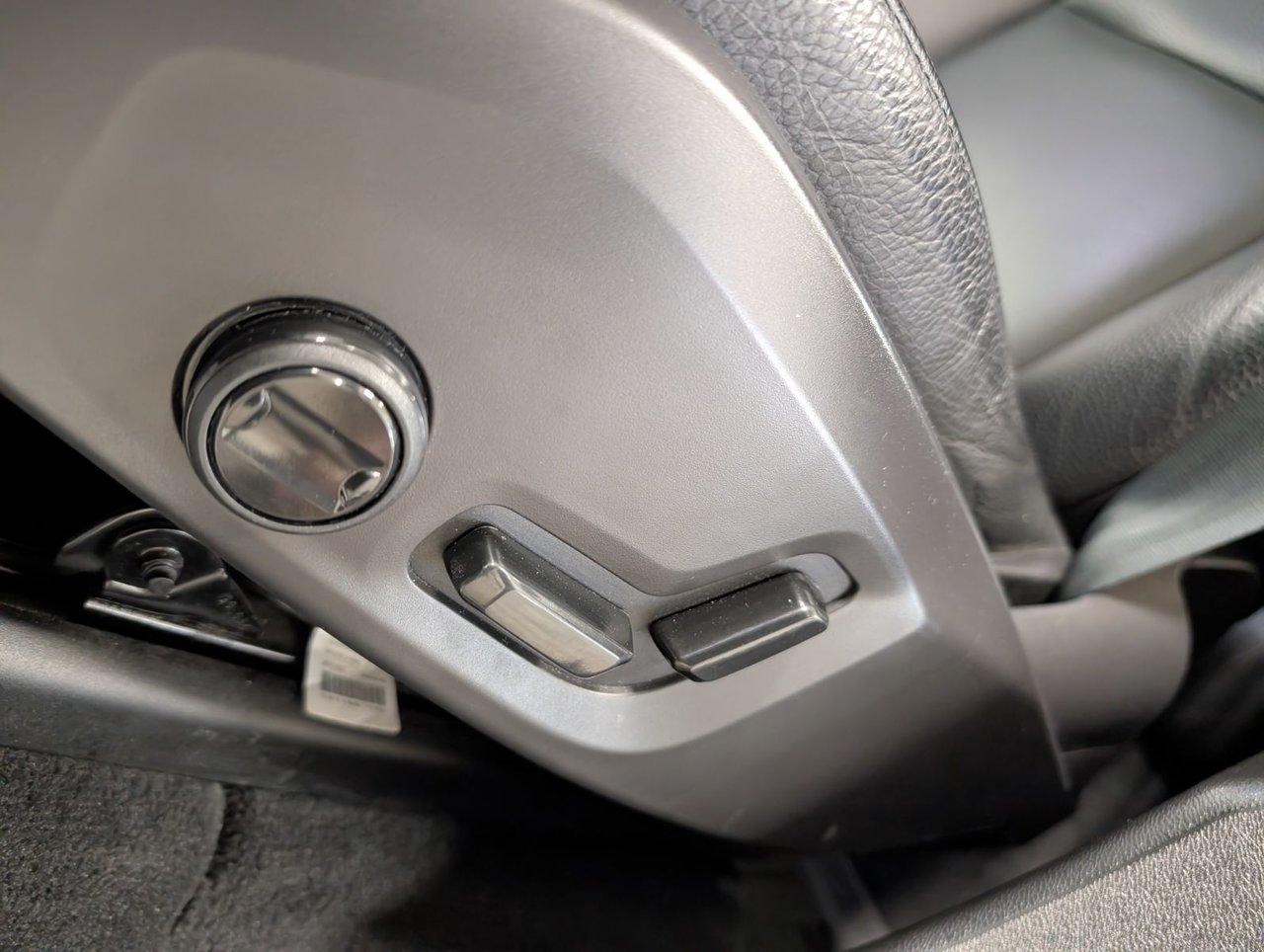 Volvo XC60 Inscrptn Expr Rchrg 2022 — photo 7