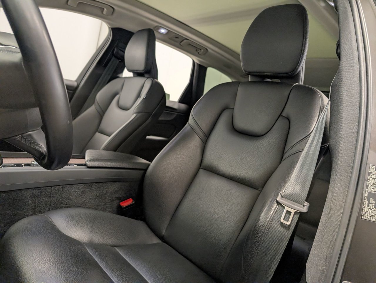 Volvo XC60 Inscrptn Expr Rchrg 2022 — photo 8