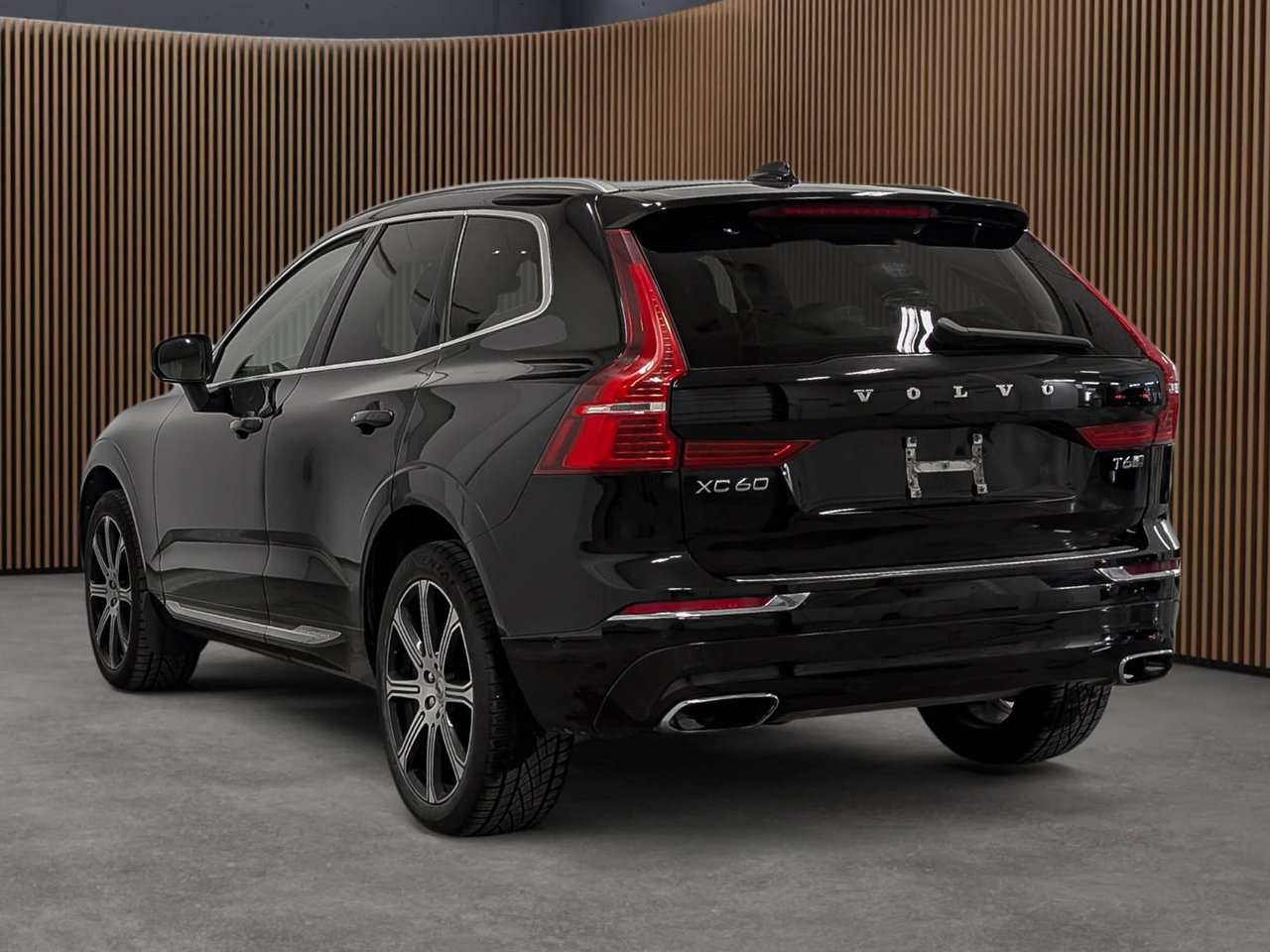Volvo XC60 Inscription 2018 — photo 4