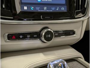 Miniature 18 Volvo S90 Ultimate 2023