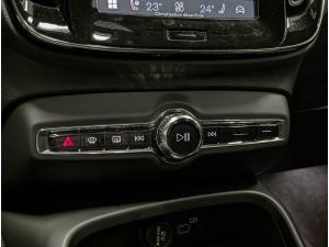 Miniature 17 Volvo XC40 Core B5 2023