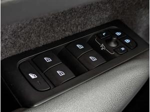 Miniature 21 Volvo XC40 Core B5 2023