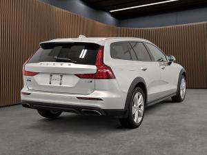 Miniature 6 Volvo V60 Cross Country CC 2020