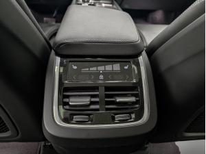 Miniature 12 Volvo XC60 Ultimate B6 2023