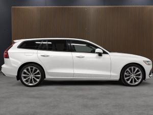 Thumbnail 7 Volvo V60 Momentum 2022