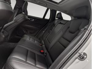 Thumbnail 11 Volvo V60 Momentum 2022