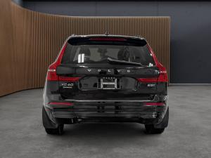Miniature 5 Volvo XC60 Momentum 2022