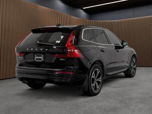 Miniature 6 Volvo XC60 Momentum 2022