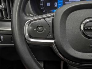 Miniature 19 Volvo XC60 Momentum 2022