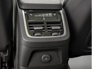 Miniature 10 Volvo XC90 Recharge Plus 2024