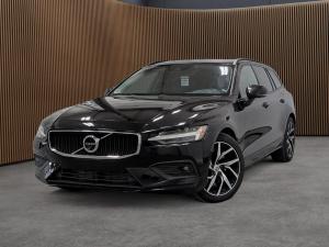 2020 Volvo V60 Momentum - Image 1